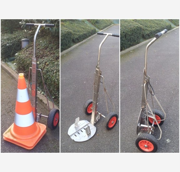 Traffic cones trolley